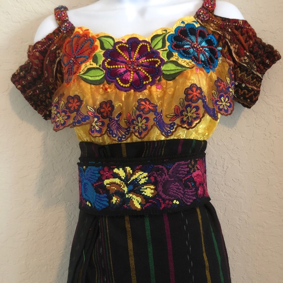 Other - Bello traje de Guatemala Nuevo!